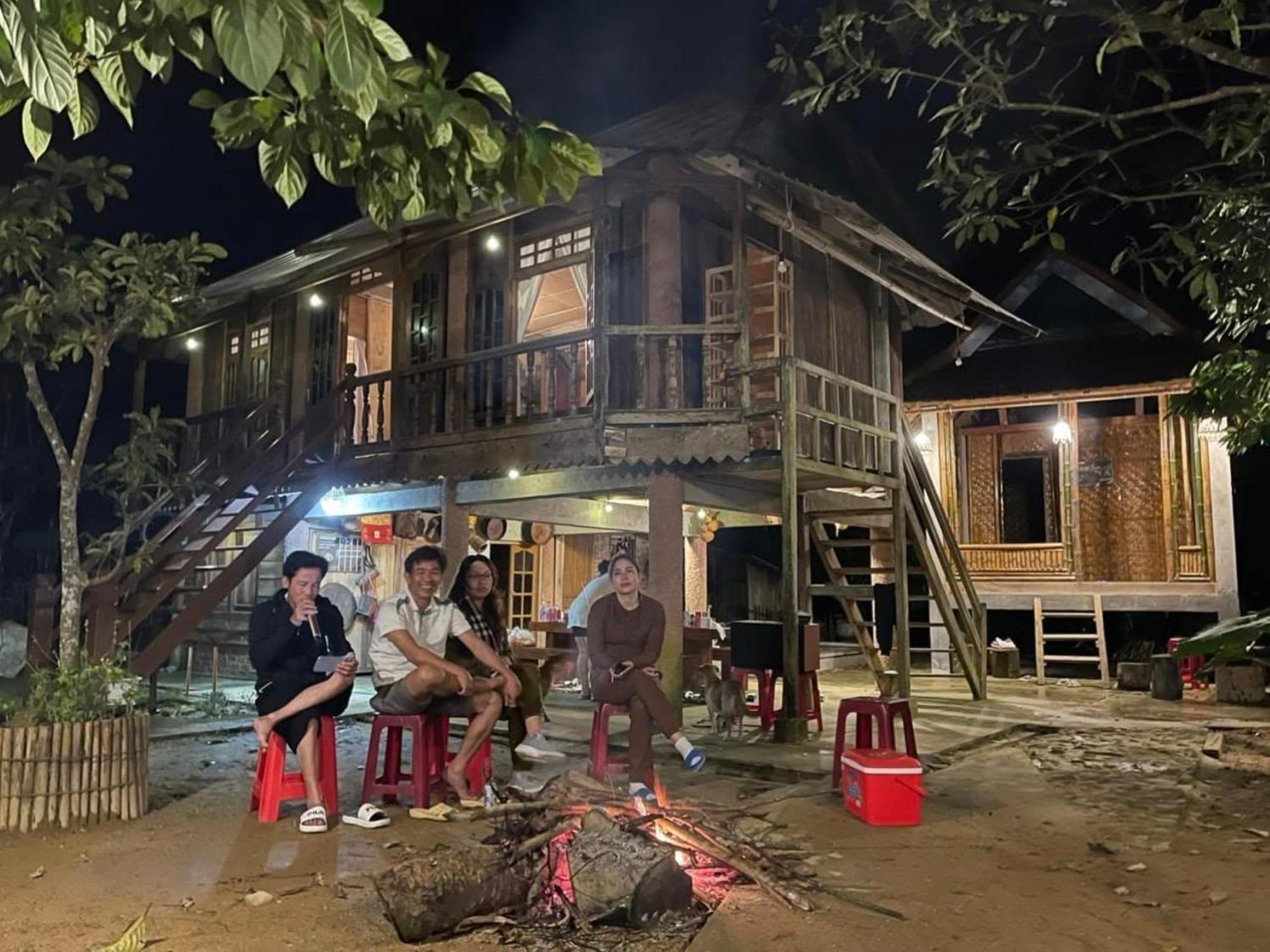 Homestay Ho Son - Thac Anor A Luoi Dış mekan fotoğraf